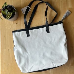 NWT Carly Weekender Day Tote in Natural Canvas by Walter Baker